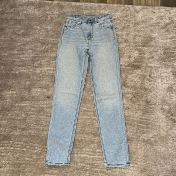 American Eagle Jeans - Picture 1 of 2